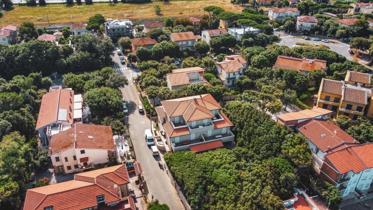 Zefiro Apartments San Vincenzo Ngoại thất bức ảnh