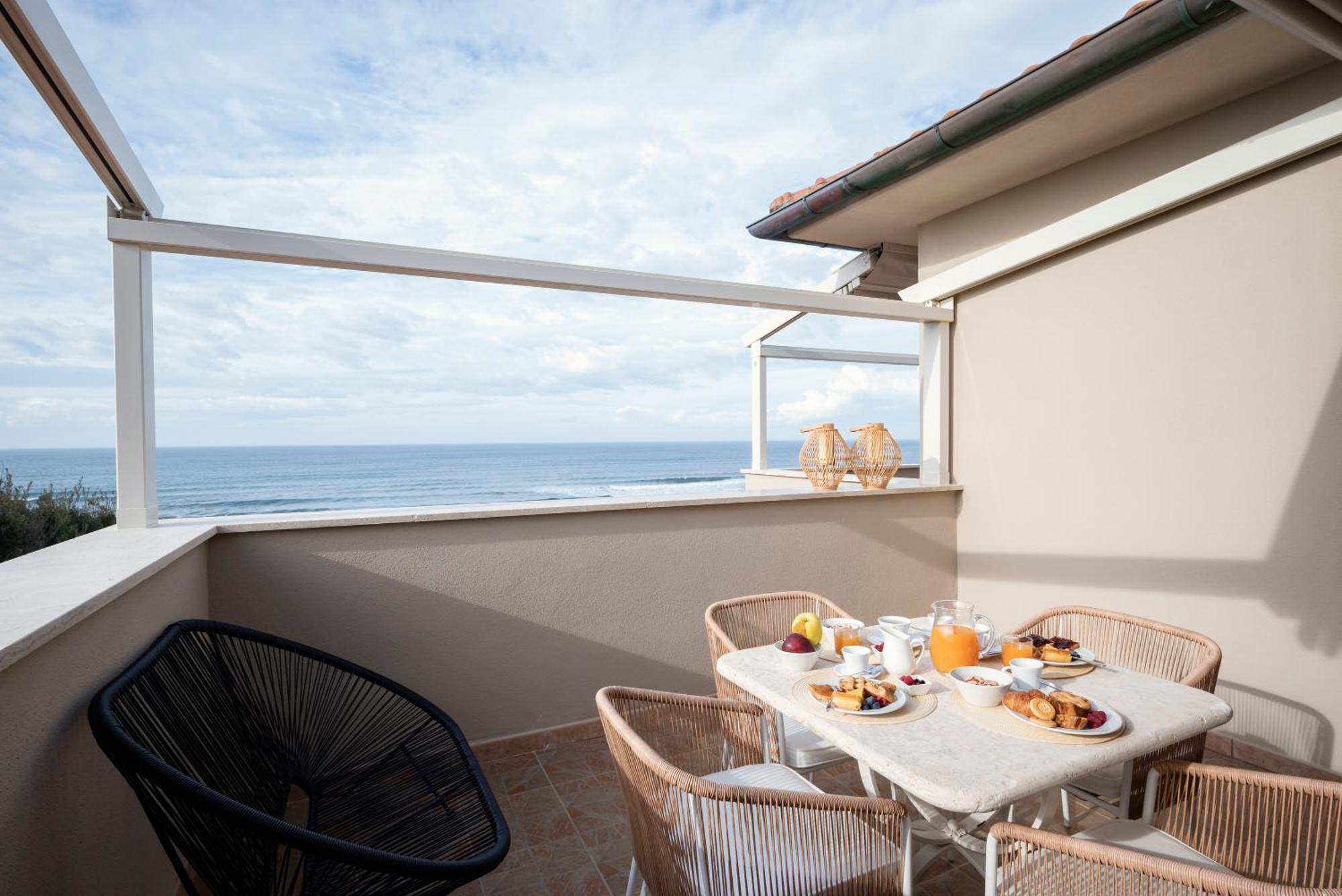 Zefiro Apartments San Vincenzo Ngoại thất bức ảnh