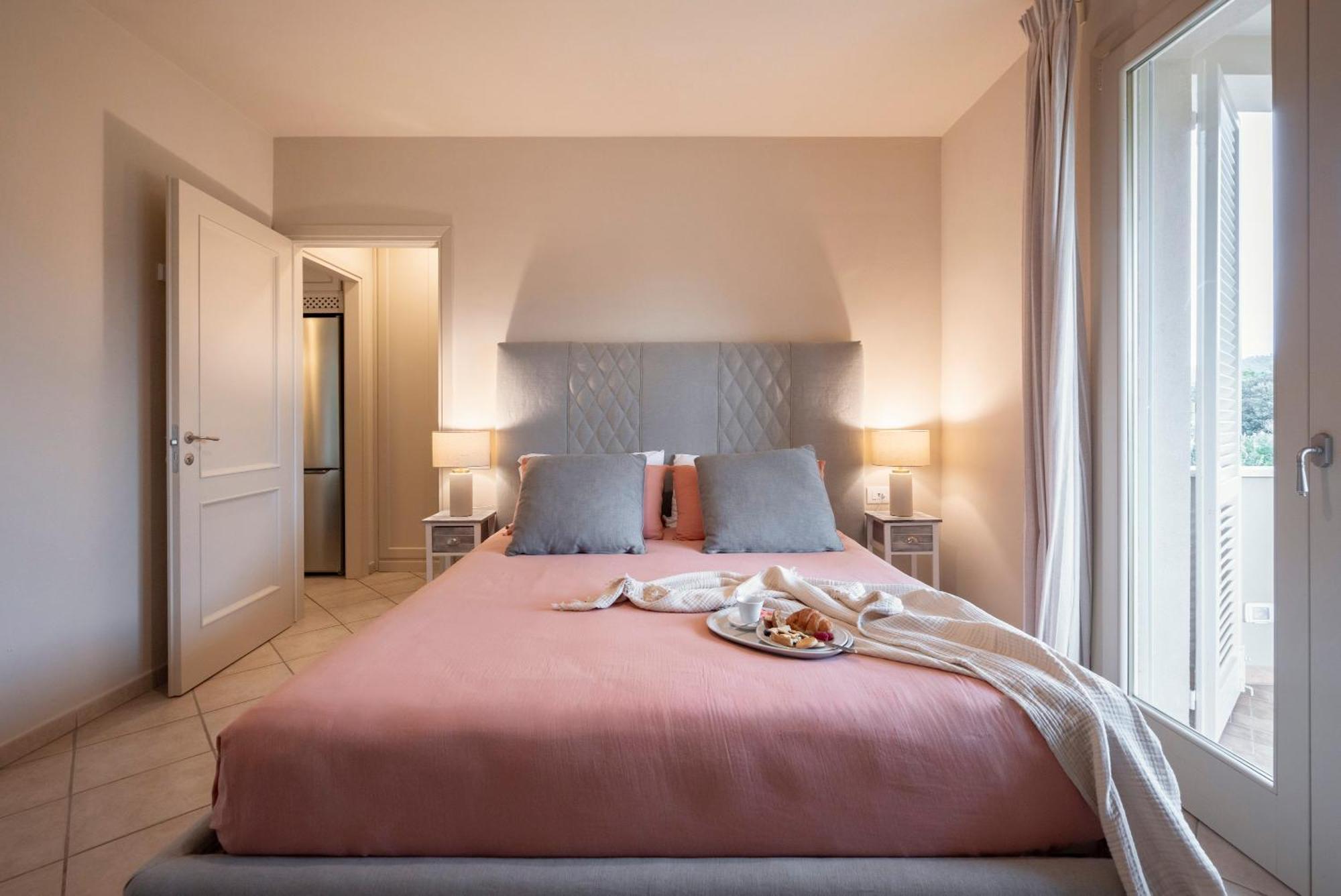 Zefiro Apartments San Vincenzo Ngoại thất bức ảnh
